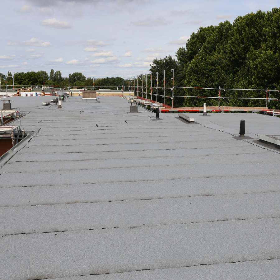 Étanchéité EPDM sur un toit terrasse à Fréjus